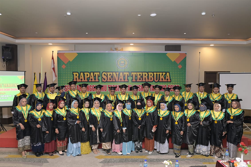 Wisuda I STIT Al-Anshar