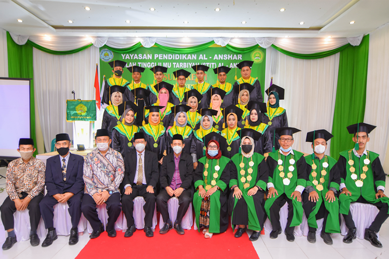 Wisuda II STIT Al-Anshar